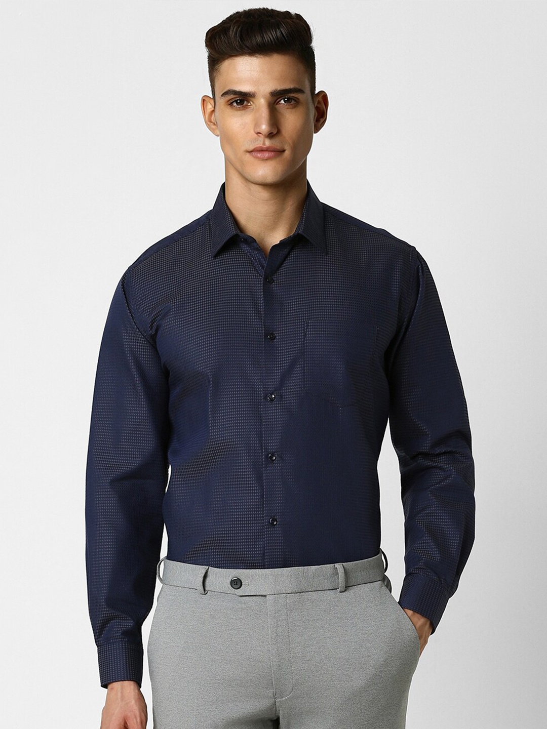 

Van Heusen Men Solid Textured Spread Collar Pocket Cotton Party Shirt, Navy blue