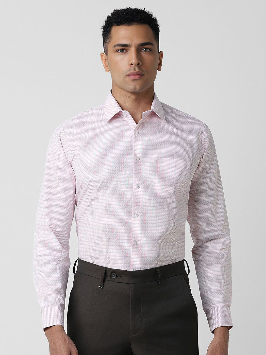 

Van Heusen Men Checked Spread Collar Pocket Cotton Slim Fit Formal Shirt, White