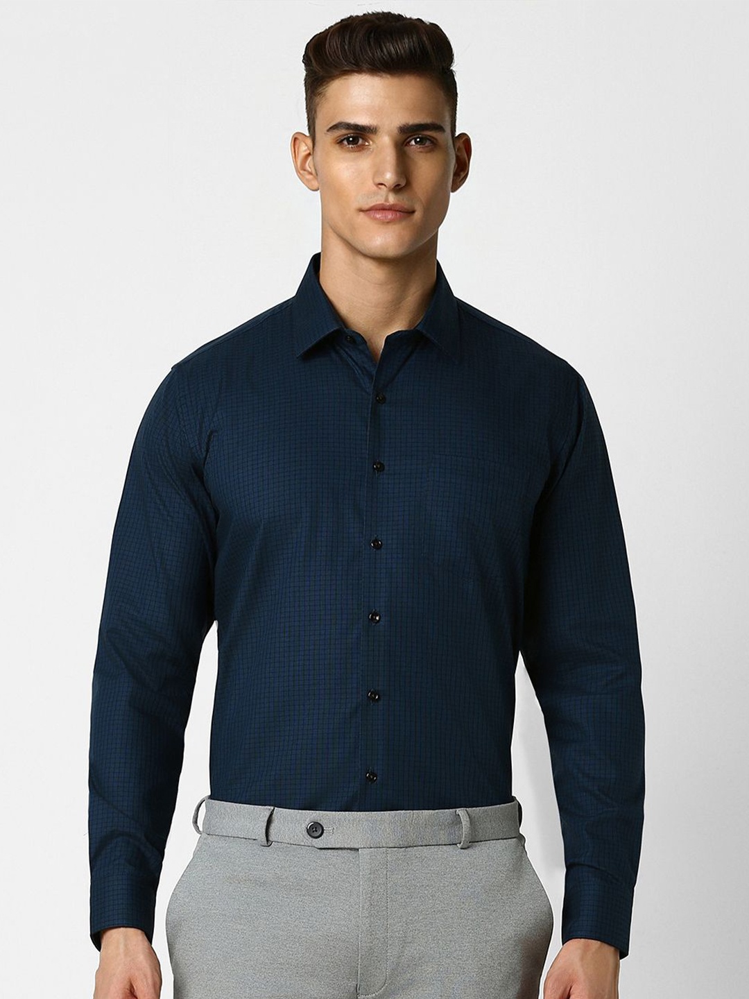 

Van Heusen Men Slim Fit Micro Checks Spread Collar Party Shirt, Navy blue