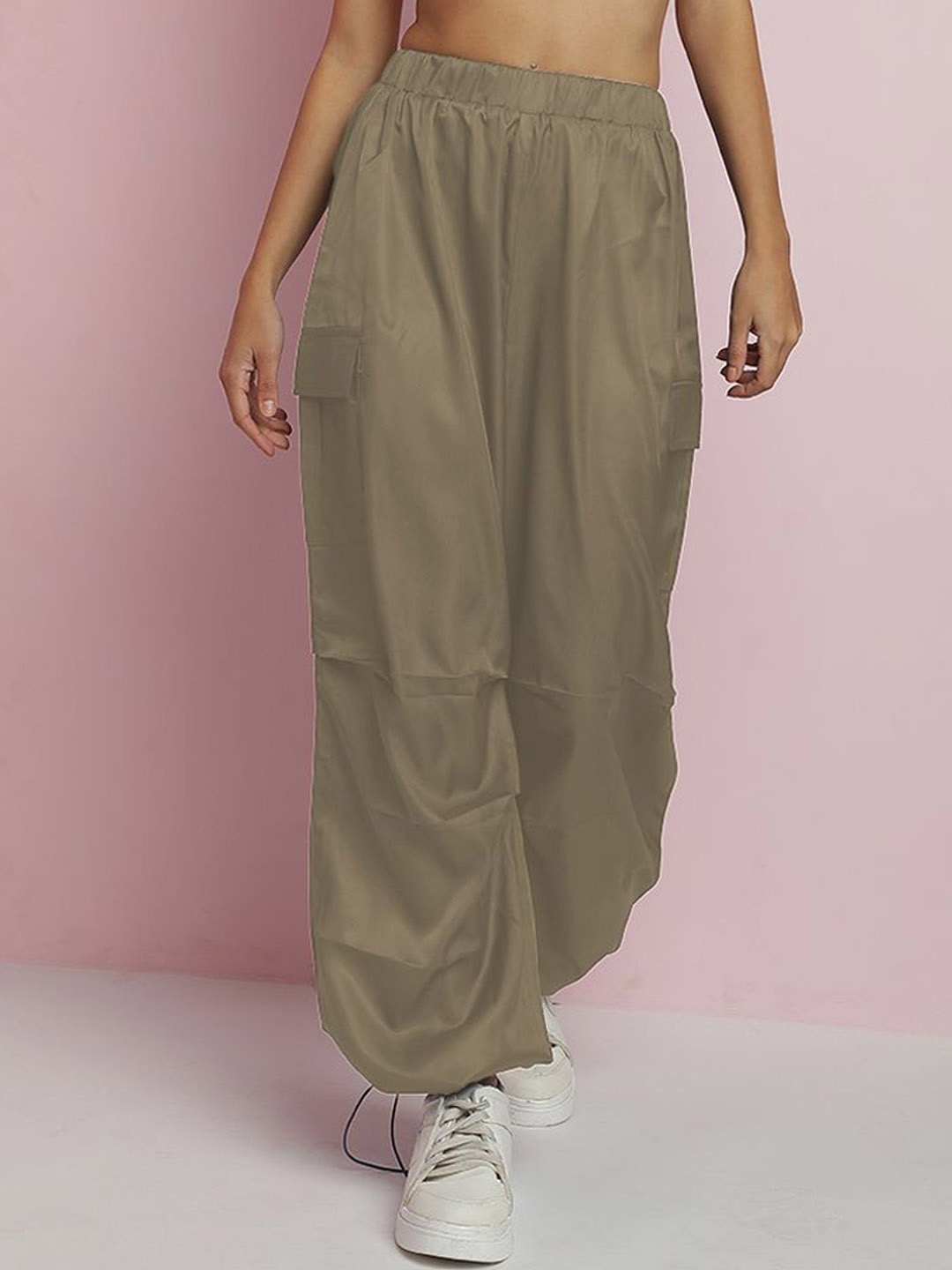

Kotty Women Straight Fit High-Rise Easy Wash Parachute Trousers, Brown