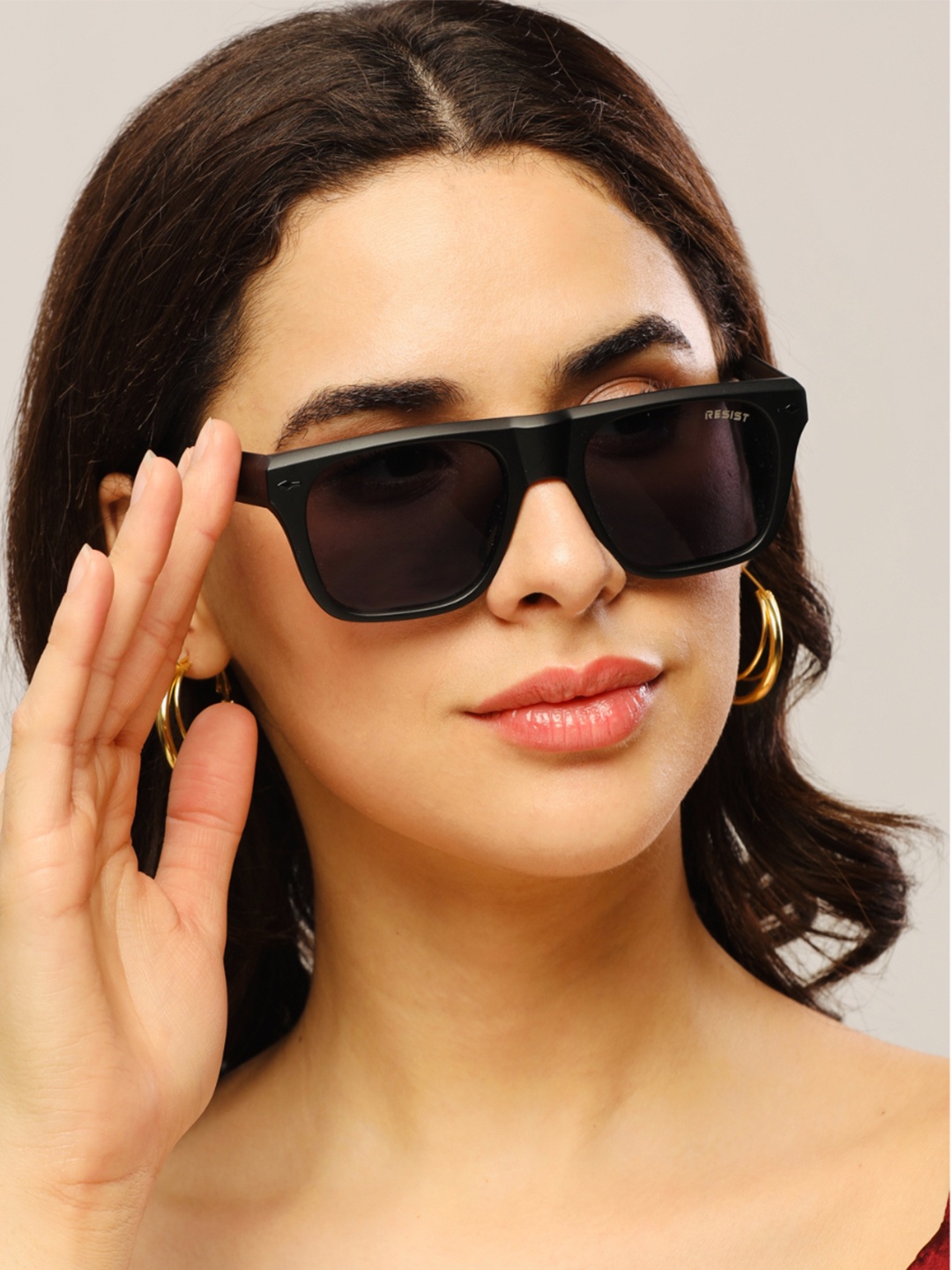 

RESIST EYEWEAR Unisex Wayfarer Sunglasses with UV Protected Lens, Black