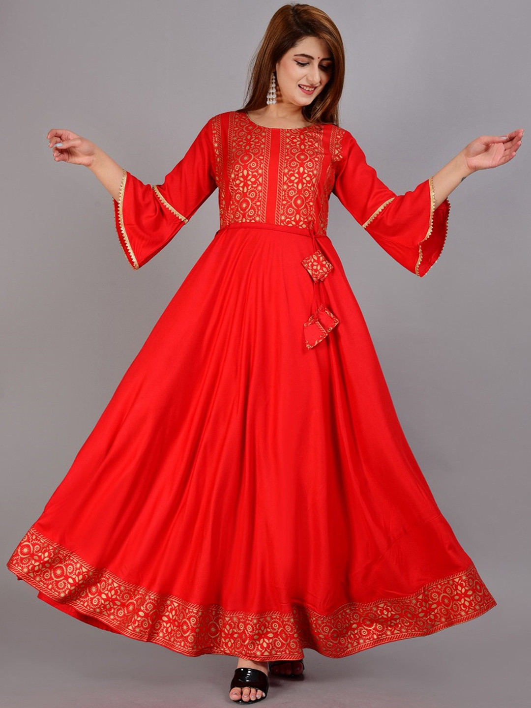 

ao services Floral Printed Yoke Design Gotta Patti Flared Sleeves Anarkali Kurta With Dori, Red