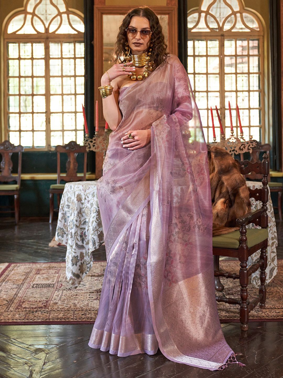 

Satrani Floral Zari Organza Banarasi Saree, Purple