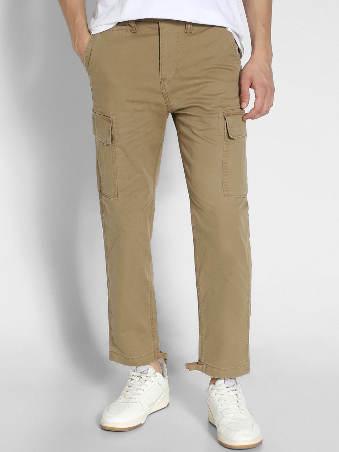 

AMERICAN EAGLE OUTFITTERS Men Slim Fit Cargos Trousers, Khaki