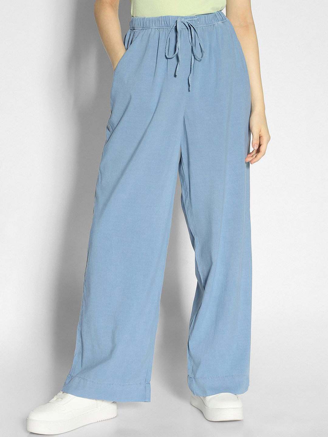 

AMERICAN EAGLE OUTFITTERS Women Trousers, Blue