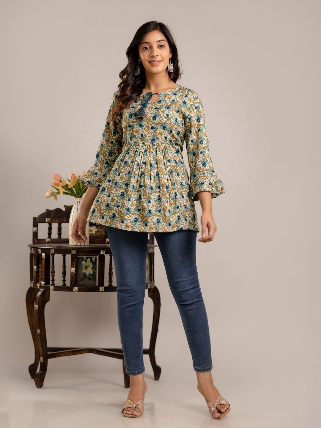 

KALINI Print Bell Sleeve Top, Green