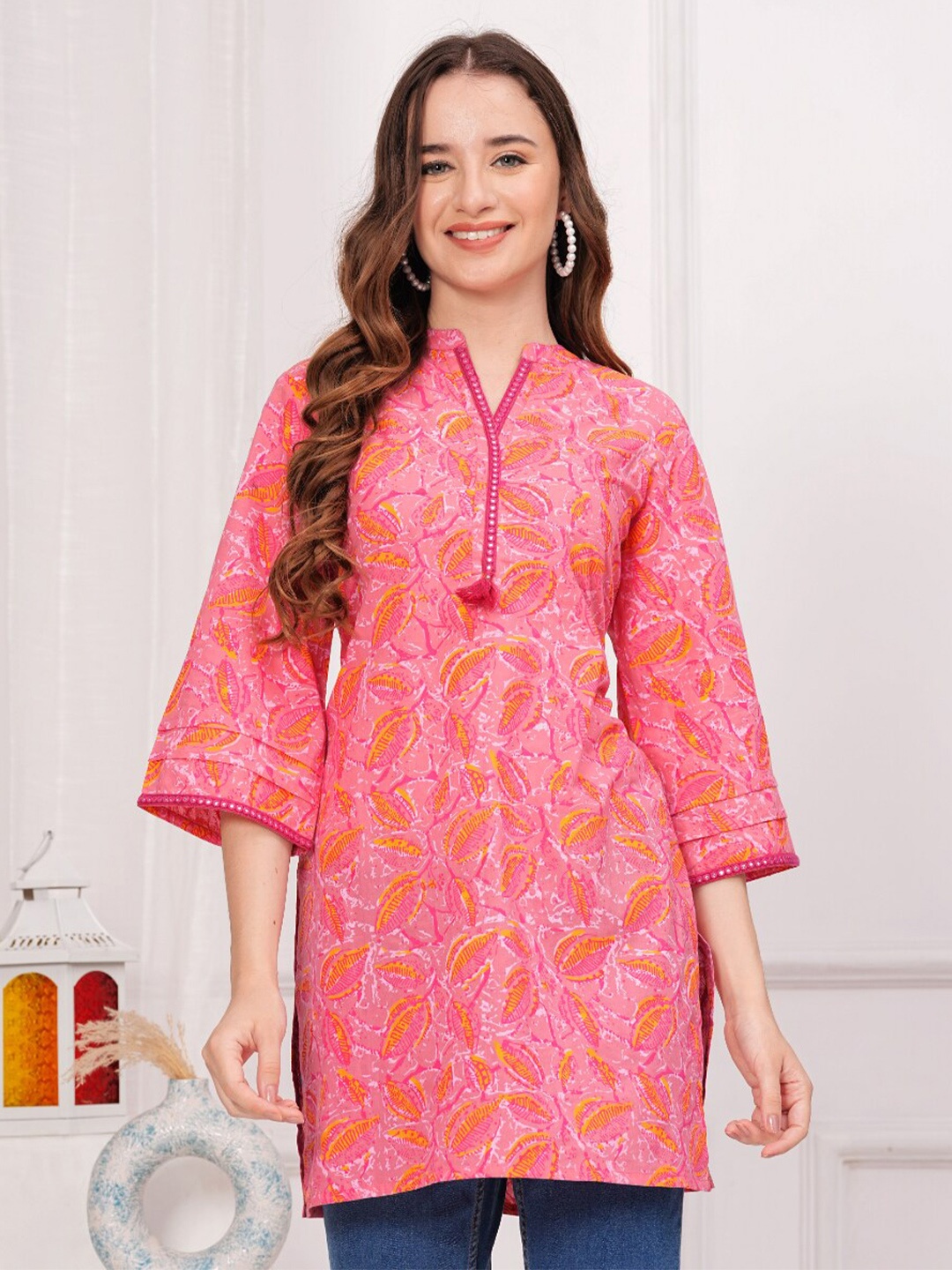 

KALINI Printed Mandarin Collar Cotton Kurti, Pink