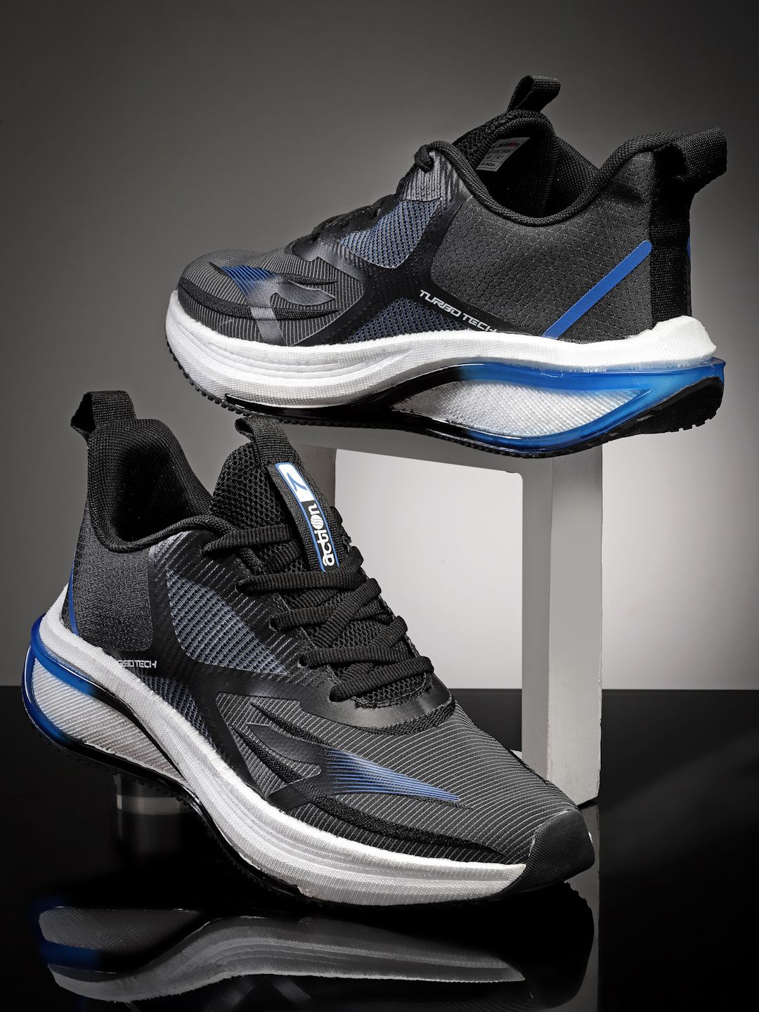 

Action Men Mesh Running Non-Marking Shoes, Black
