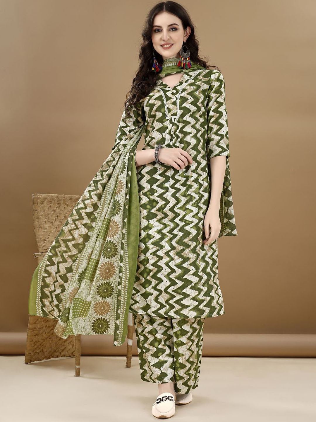 

KALINI Chevron Printed Regular Kurta with Palazzos & Dupatta, Green