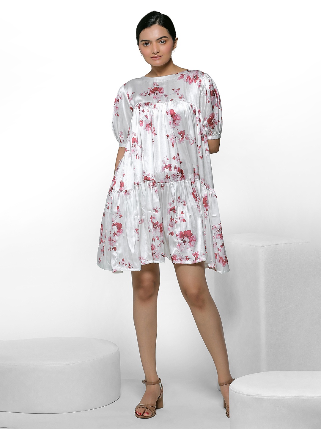 

SUKRUTI DESIGN Floral Print Puff Sleeve A-Line Dress, White