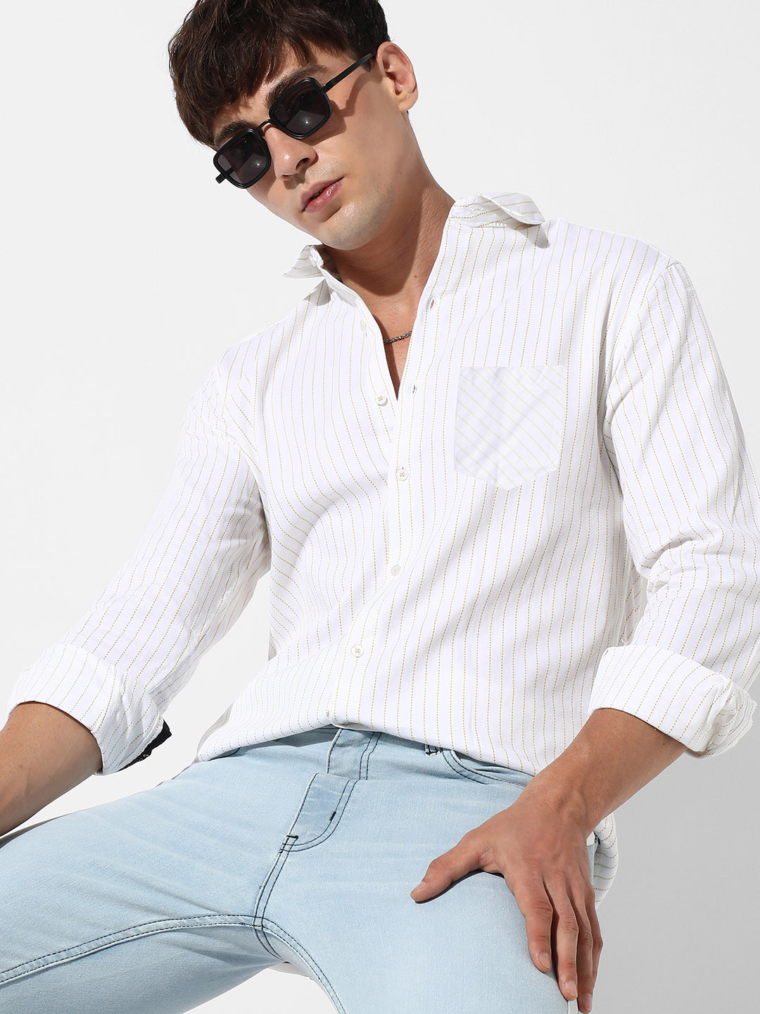 

Campus Sutra Men Comfort Opaque Striped Casual Shirt, White