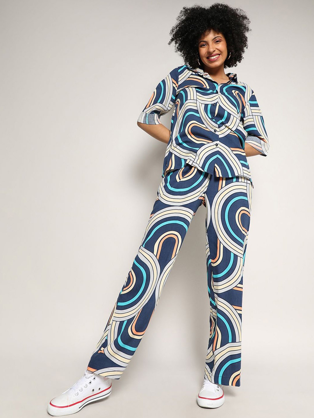 

Campus Sutra Blue Printed Pure Cotton Shirt With Trouser