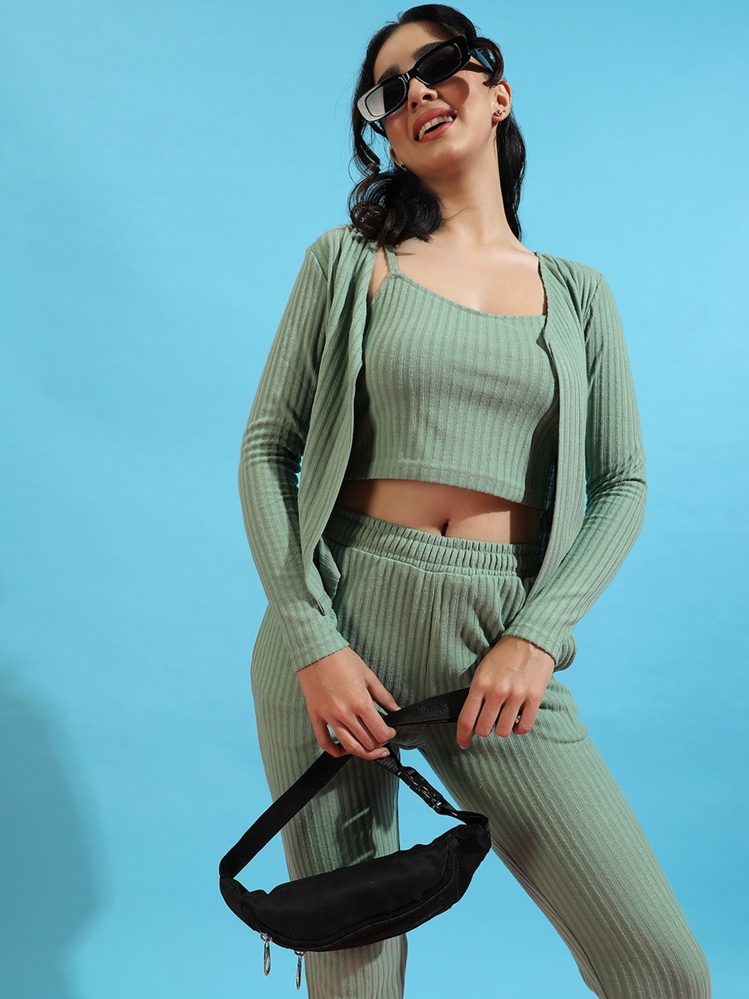 

Campus Sutra Green Self Design Top & Trousers With Shrug