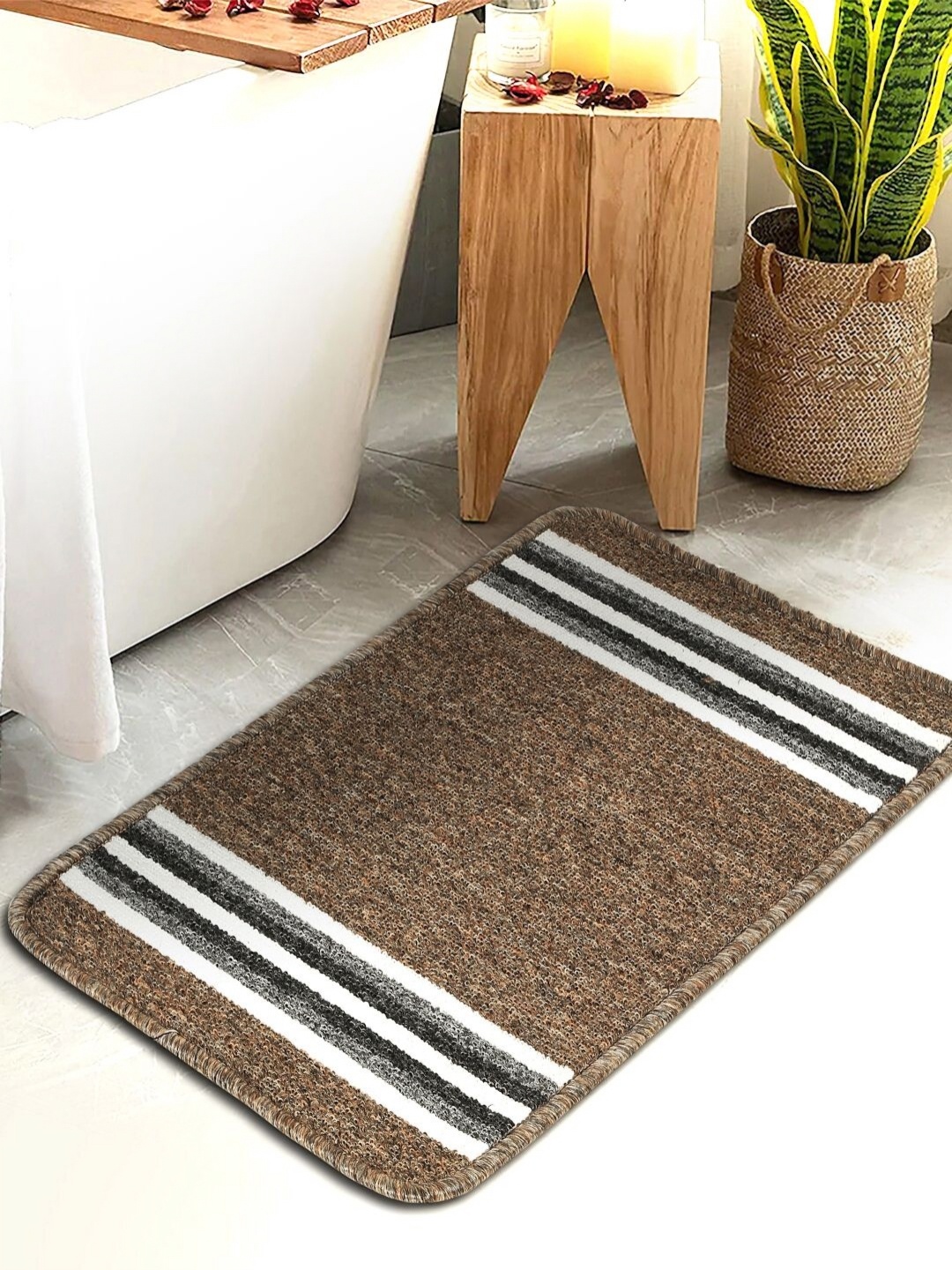 

HOSTA HOMES Brown & White Printed Cotton Fur Anti Skid Bath Rugs
