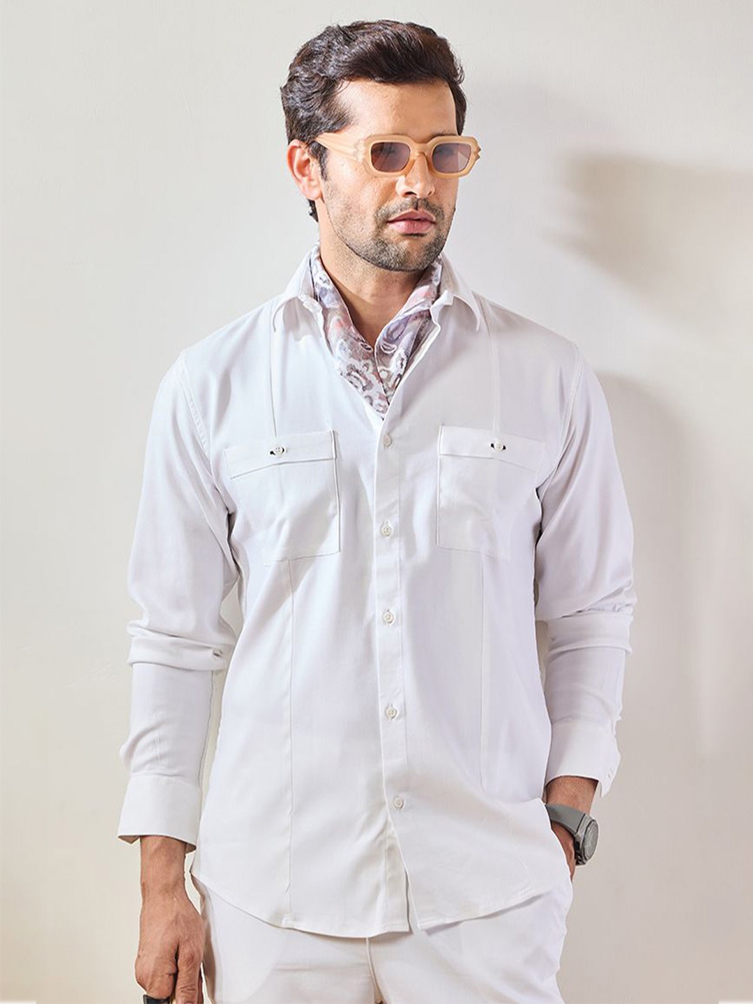 

MR BUTTON Men Opaque Striped Casual Shirt, White