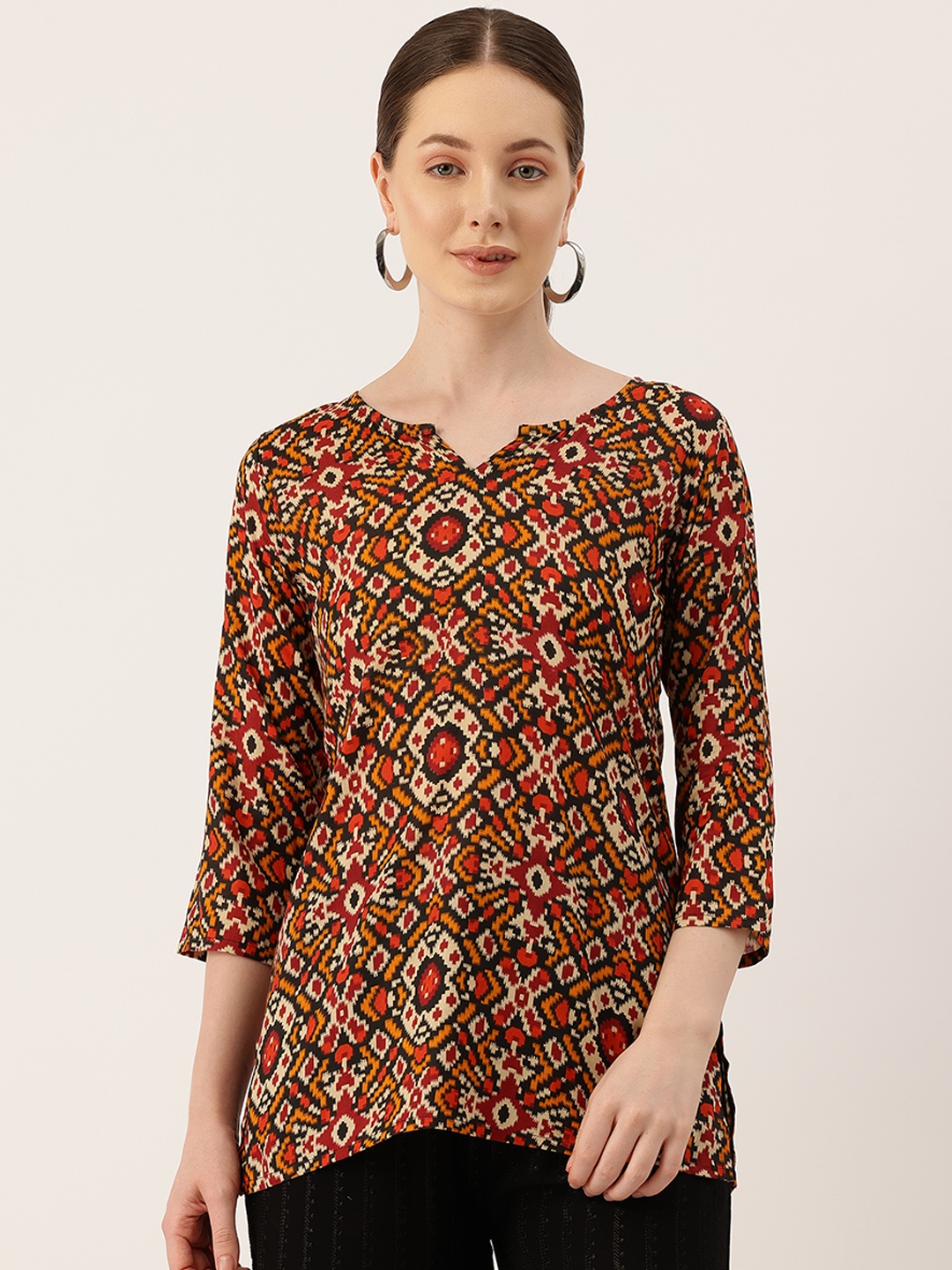 

FERANOID Geometric Printed Pure Cotton Kurti, Rust