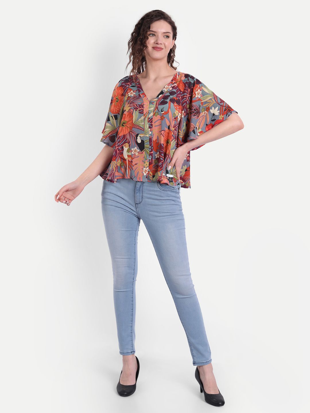 

MINGLAY Floral Printed V-Neck Flutter Sleeves Top, Grey