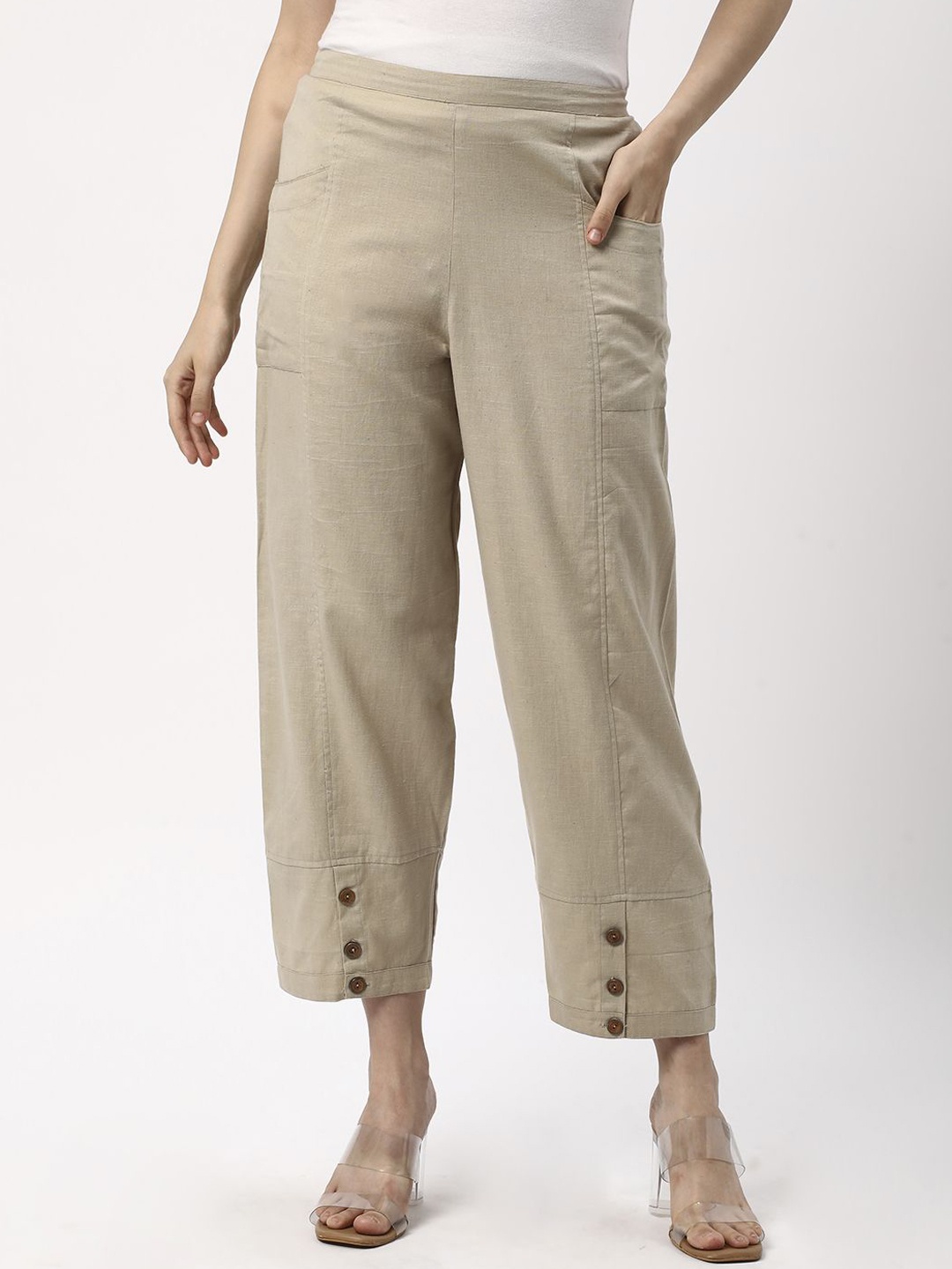 

R&B Women Regular Fit Cropped Trousers, Beige