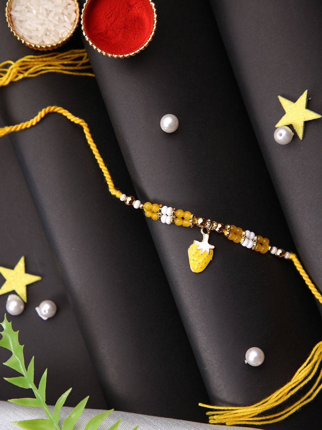 

Aapno Rajasthan Strawberry Beaded Multistrand Rakhi With Roli Chawal & Greetings Card, Gold