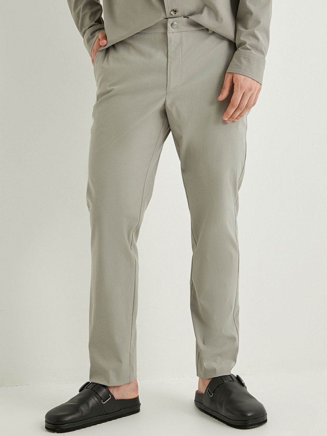 

Koton Men Regular Fit Trousers, Grey