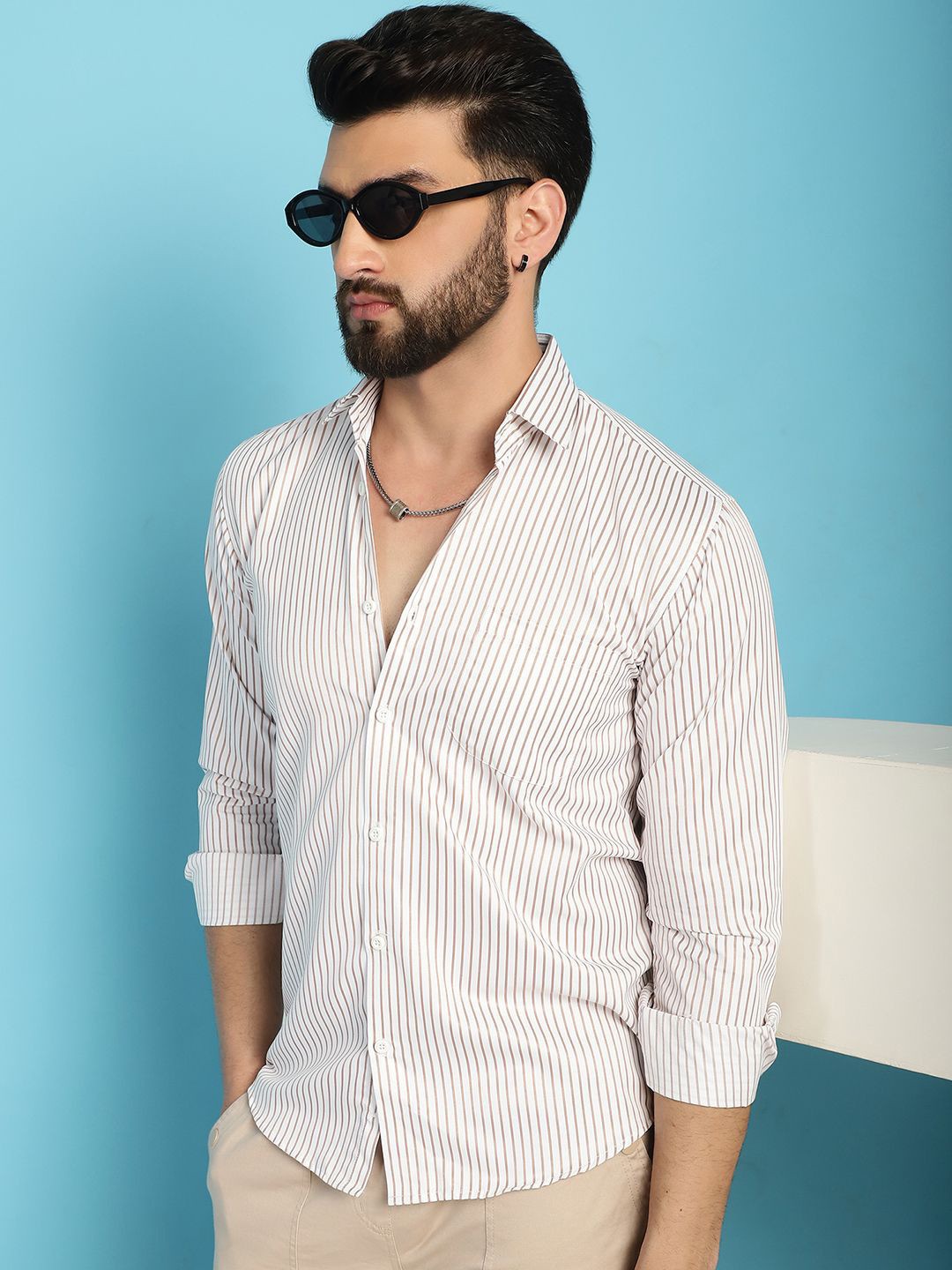 

Indian Needle Men Classic Spread Collar Pure Cotton Striped Casual Shirt, White