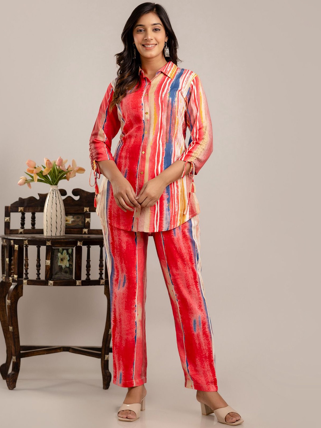 

KALINI Printed Tie-Up Sleeves Shirt With Trousers, Red