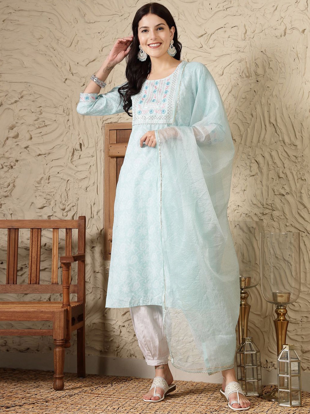 

Stylum Turquoise Blue Paisley Embroidered Straight Kurta & Harem Pants With Dupatta