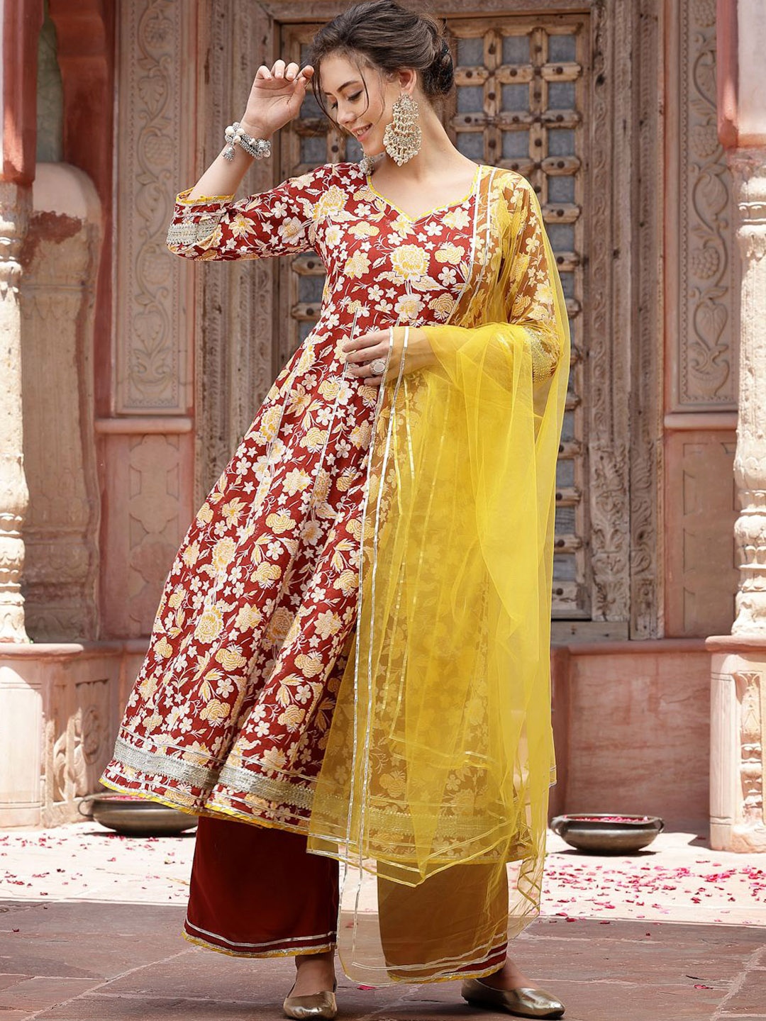 

Stylum Maroon Floral Printed Empire Pure Cotton Anarkali Kurta & Palazzos With Dupatta