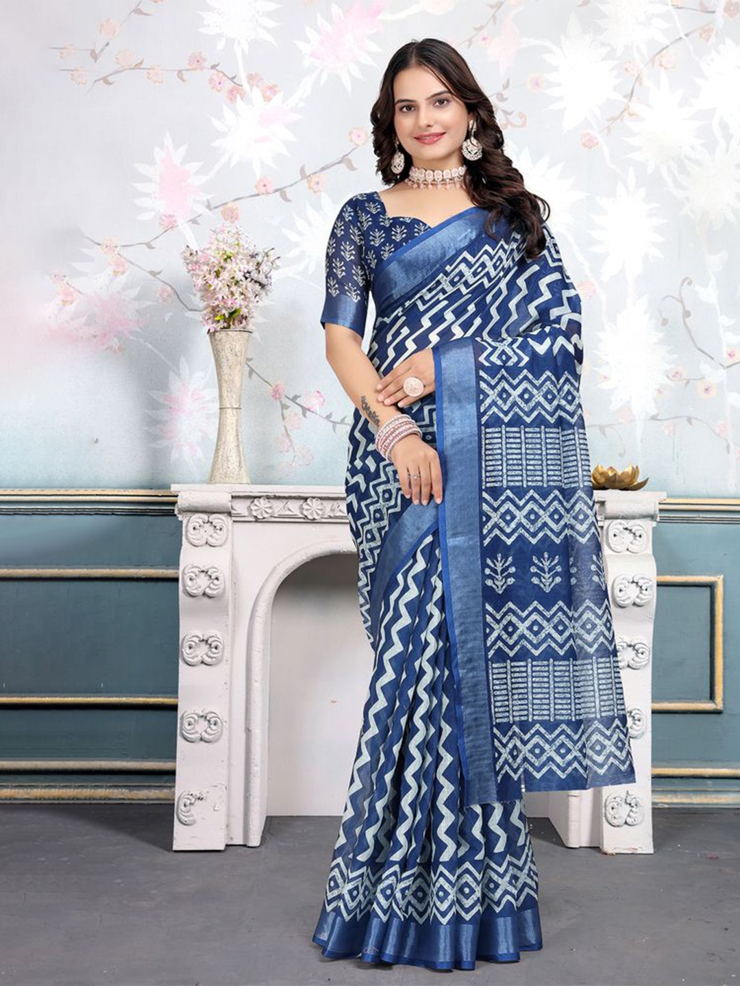 

Fashion FRICKS Digital Printed Saree, Navy blue