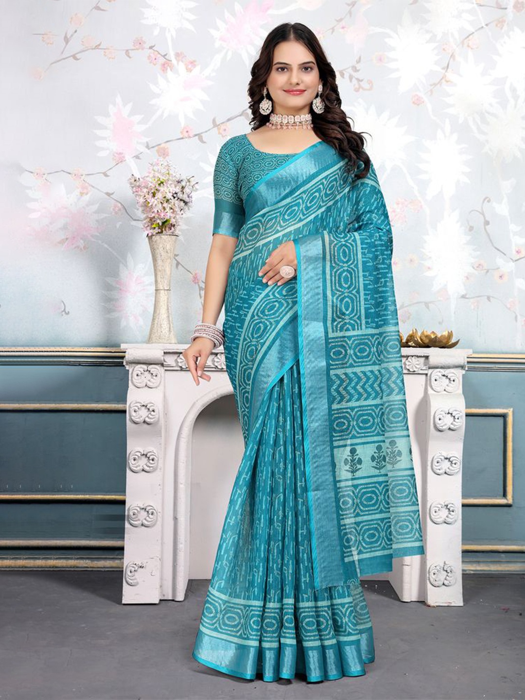 

Fashion FRICKS Printed Saree With Blouse Piece, Turquoise blue