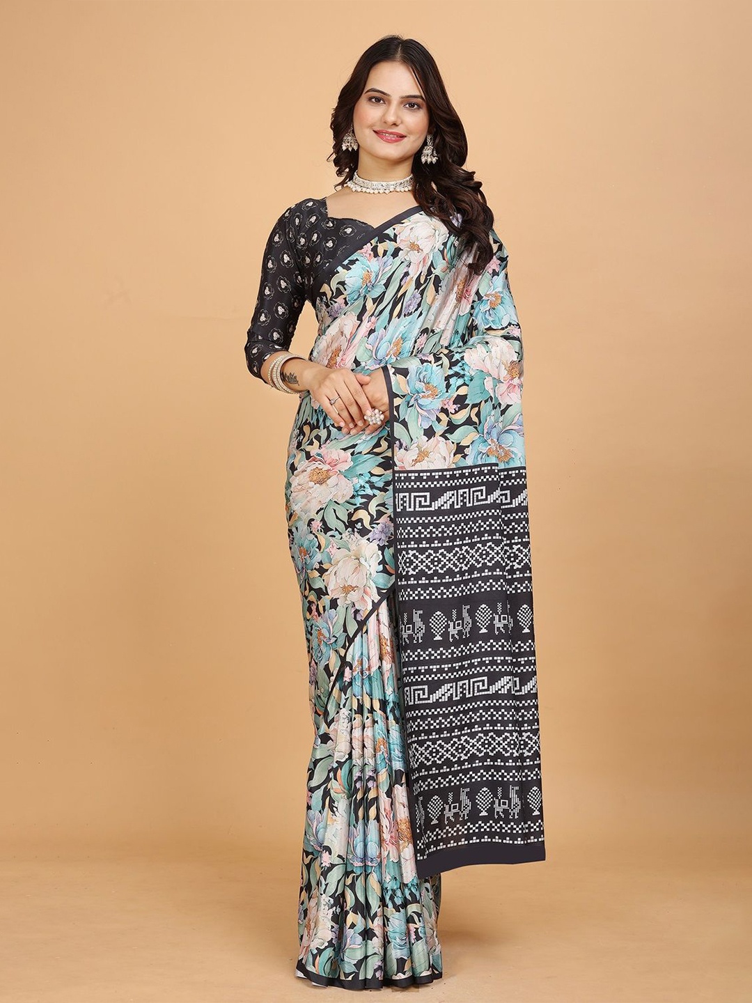 

Fashion FRICKS Floral Pure Crepe Saree, Blue