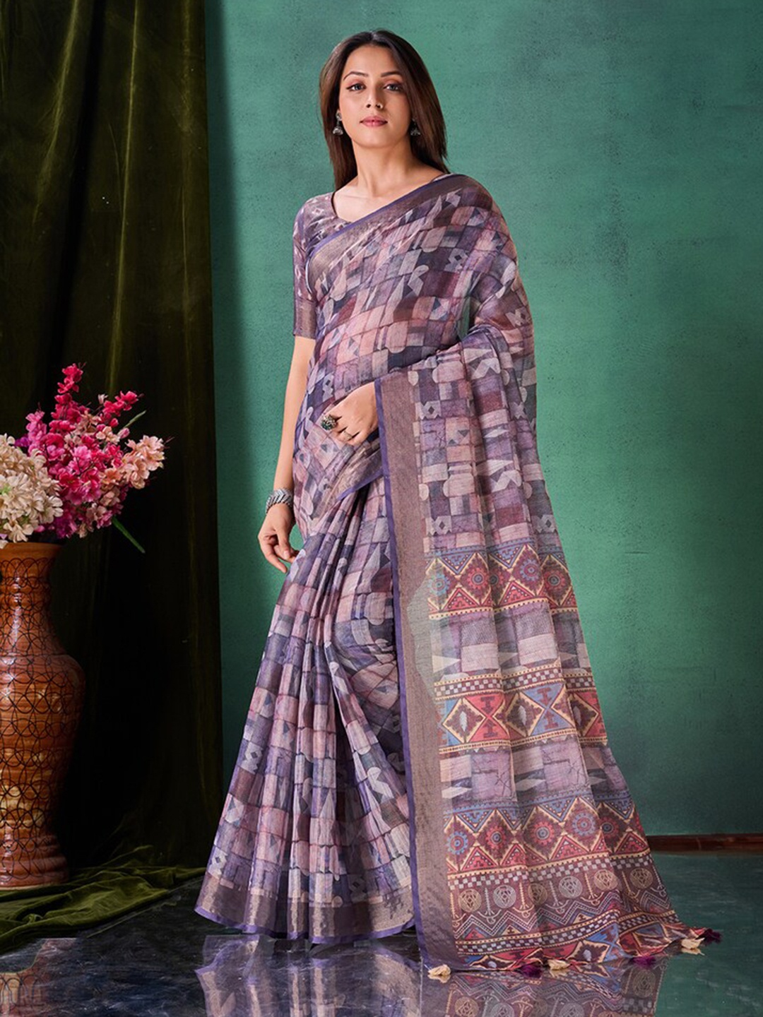 

Fashion FRICKS Zari Digital Printed Saree, Purple