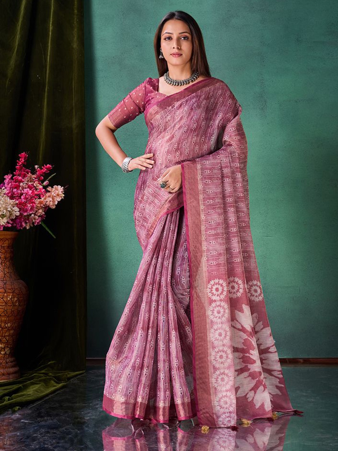 

Fashion FRICKS Printed Saree, Pink