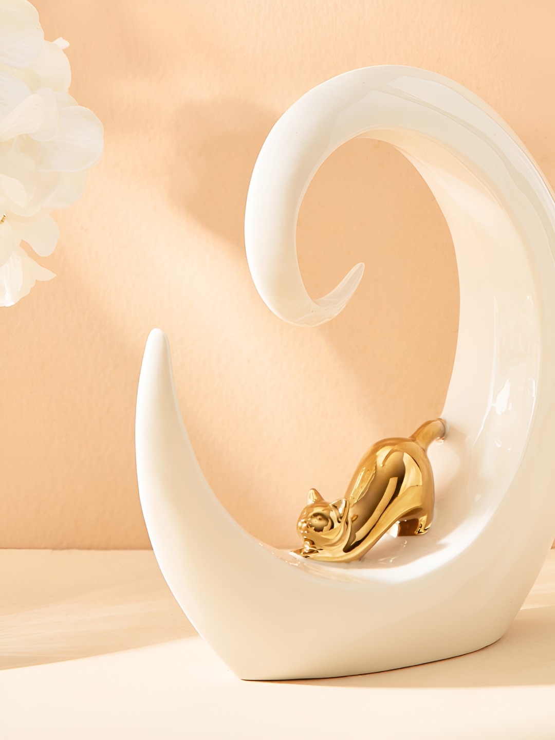 

Home Centre White Ceramic Cat with Moon Figurine Showpiece