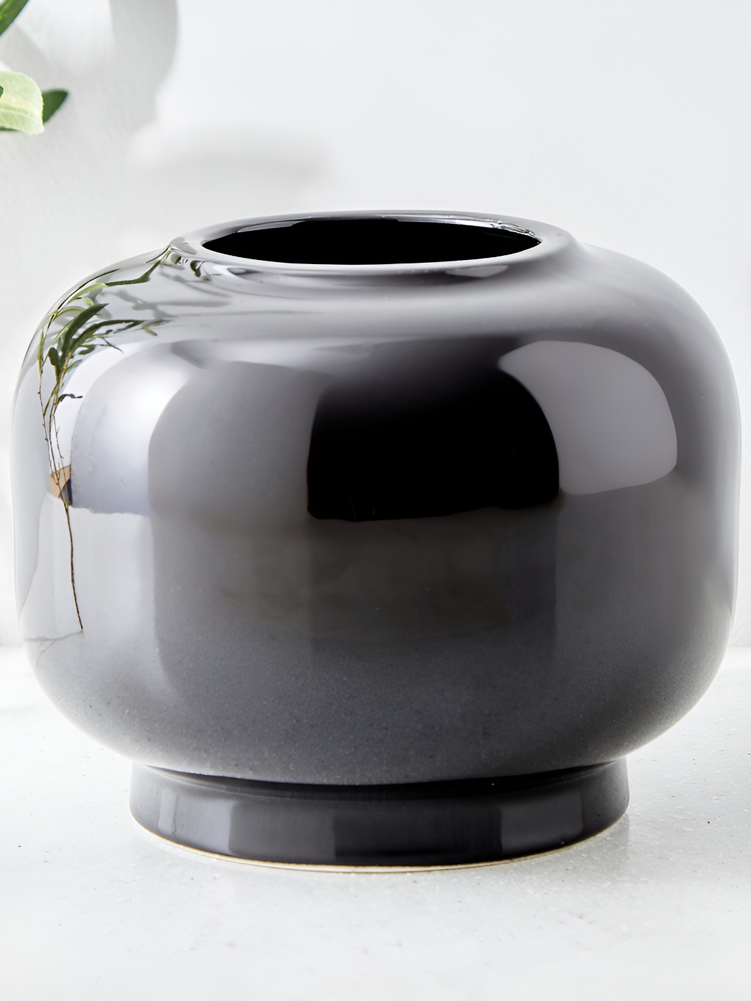 

Home Centre Blanco Black Ceramic Votive Holder
