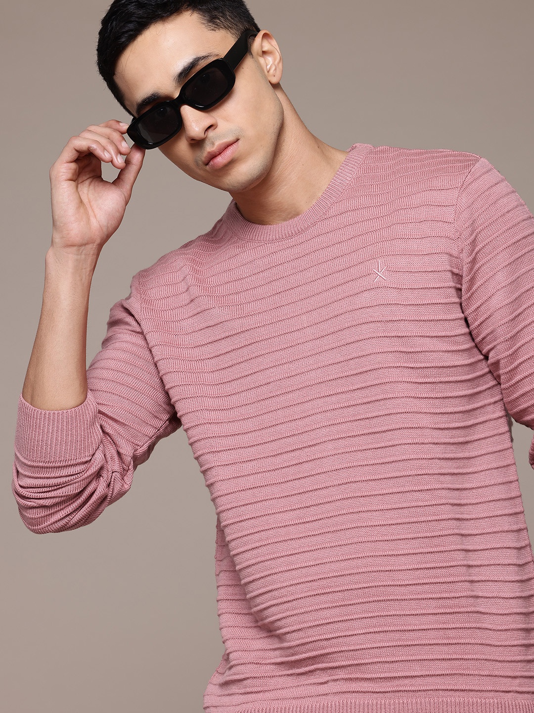 

The Roadster Lifestyle Co. Self-Striped Pullover, Pink