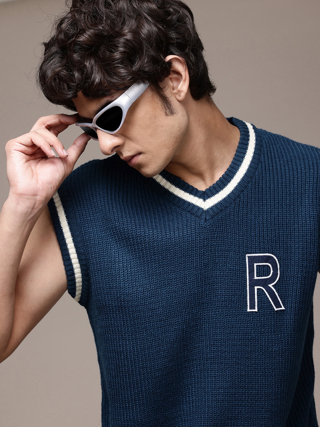 

The Roadster Lifestyle Co. Ribbed Acrylic Sweater Vest with Applique Detail, Blue