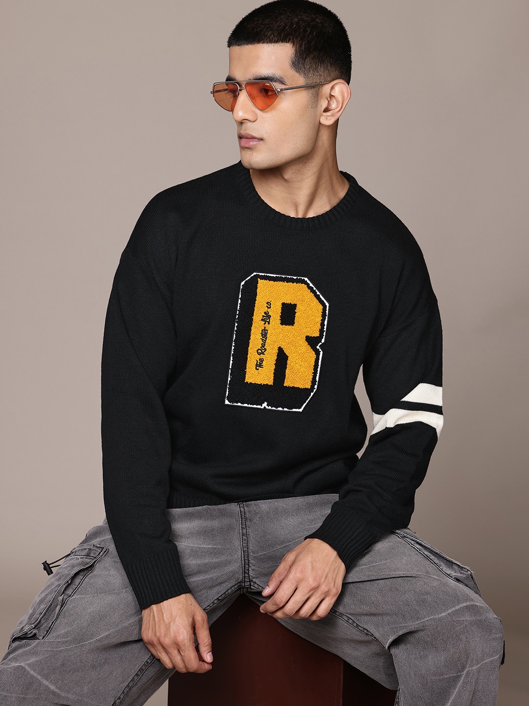 

The Roadster Lifestyle Co. Applique Detail Pullover, Black