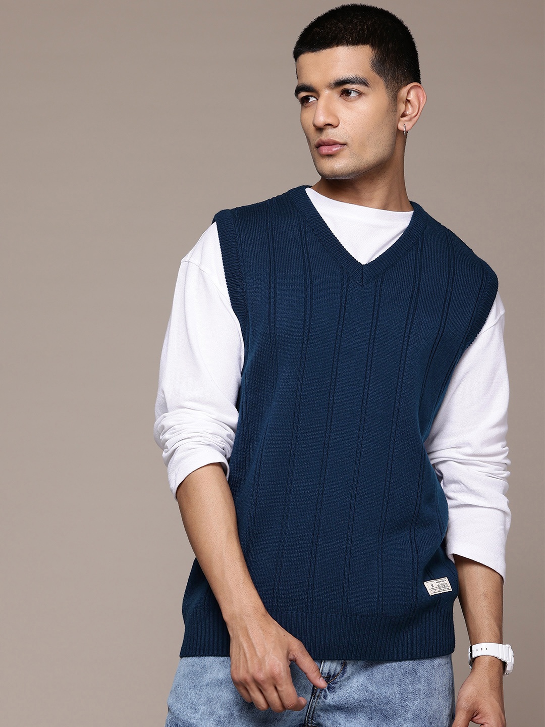 

The Roadster Lifestyle Co. Self-Striped V-Neck Acrylic Sweater Vest, Navy blue