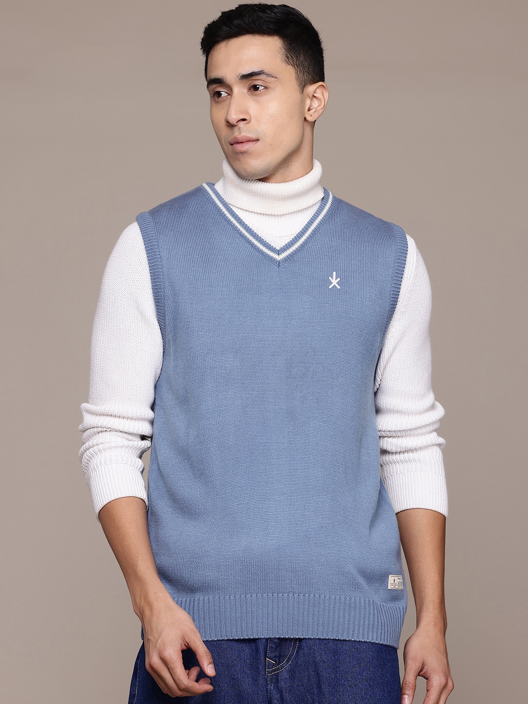 

The Roadster Lifestyle Co. V-Neck Sweater Vest, Blue