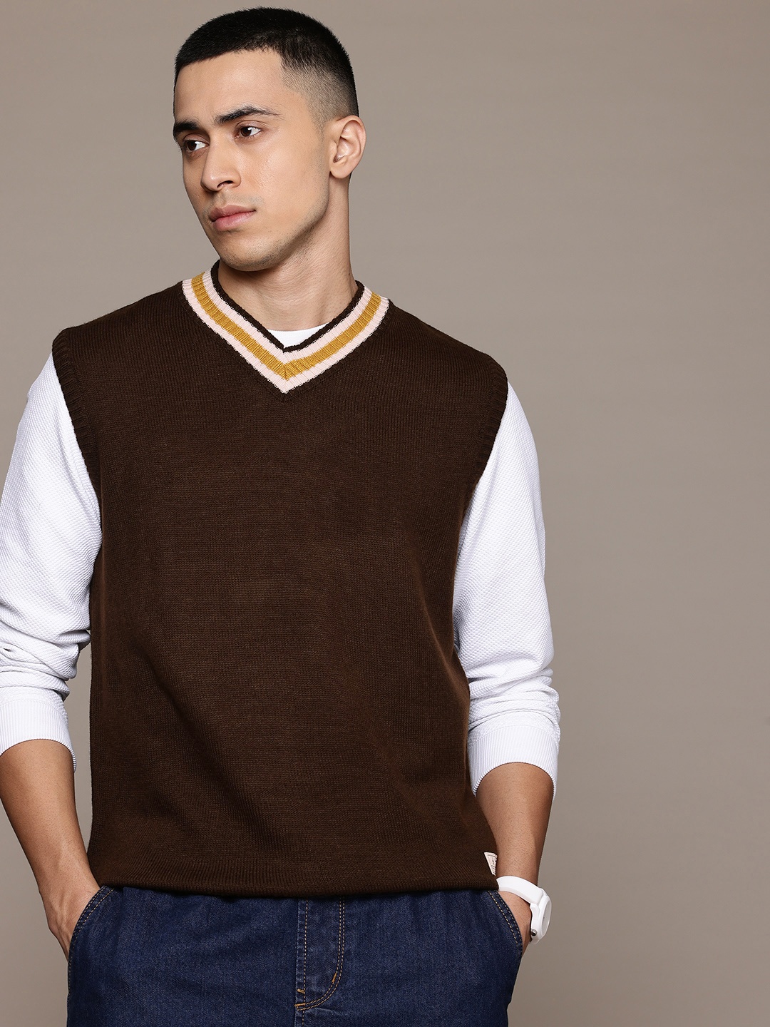 

The Roadster Lifestyle Co. V-Neck Acrylic Sweater Vest, Brown