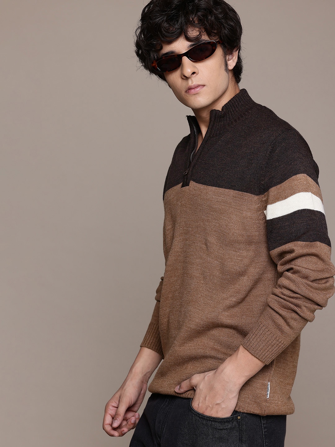 

The Roadster Lifestyle Co. Mock Collar Colourblocked Sweater, Brown