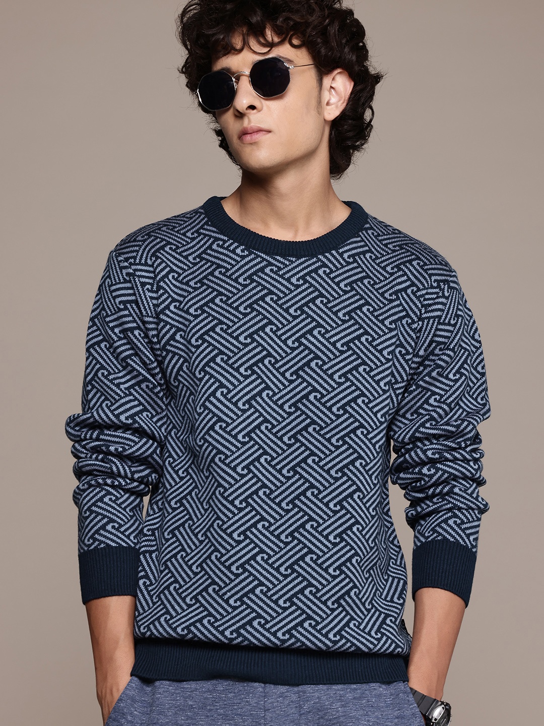 

The Roadster Lifestyle Co. Geometric Pullover, Blue