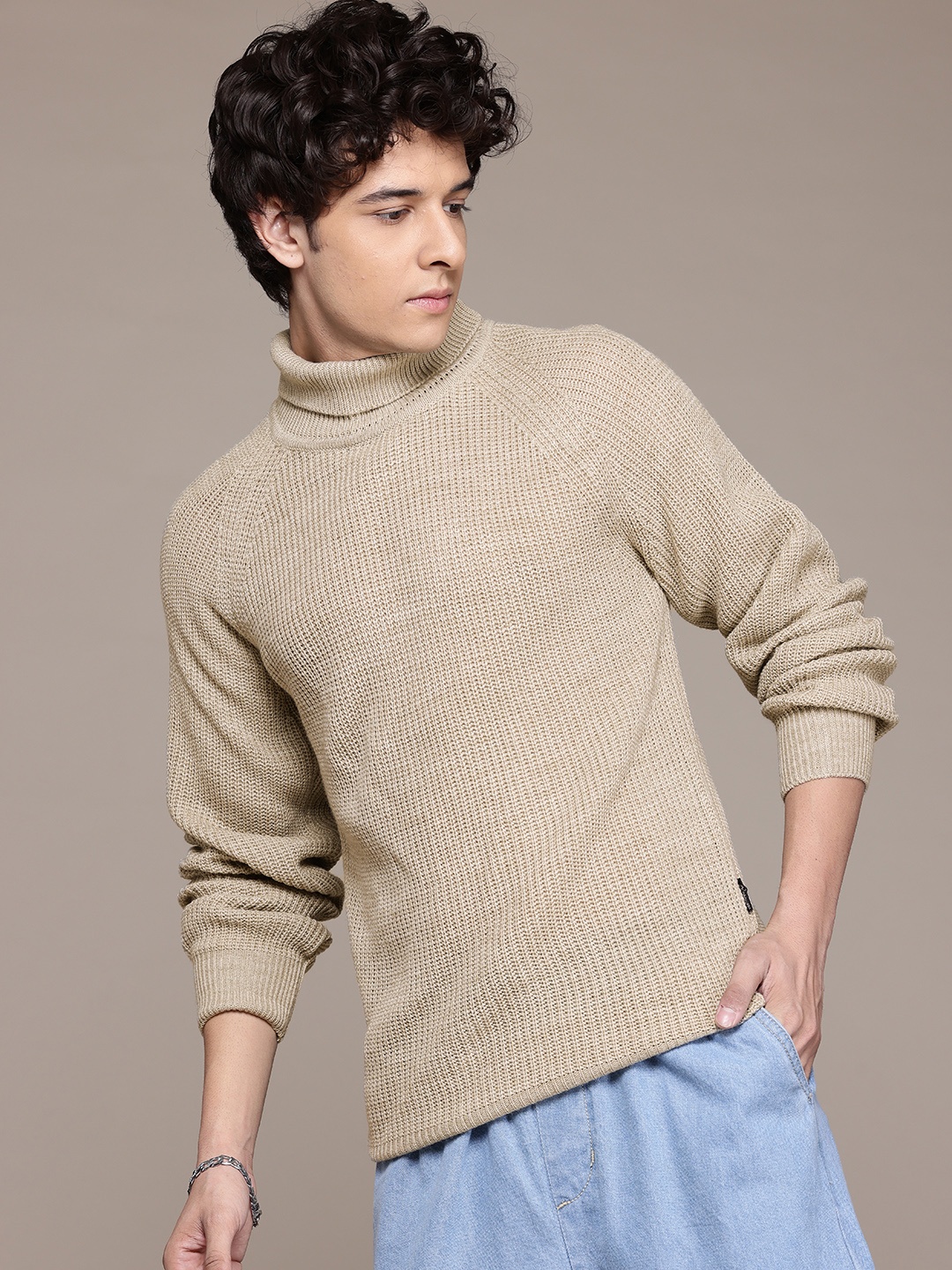 

The Roadster Lifestyle Co. Men Ribbed Acrylic Pullover, Beige