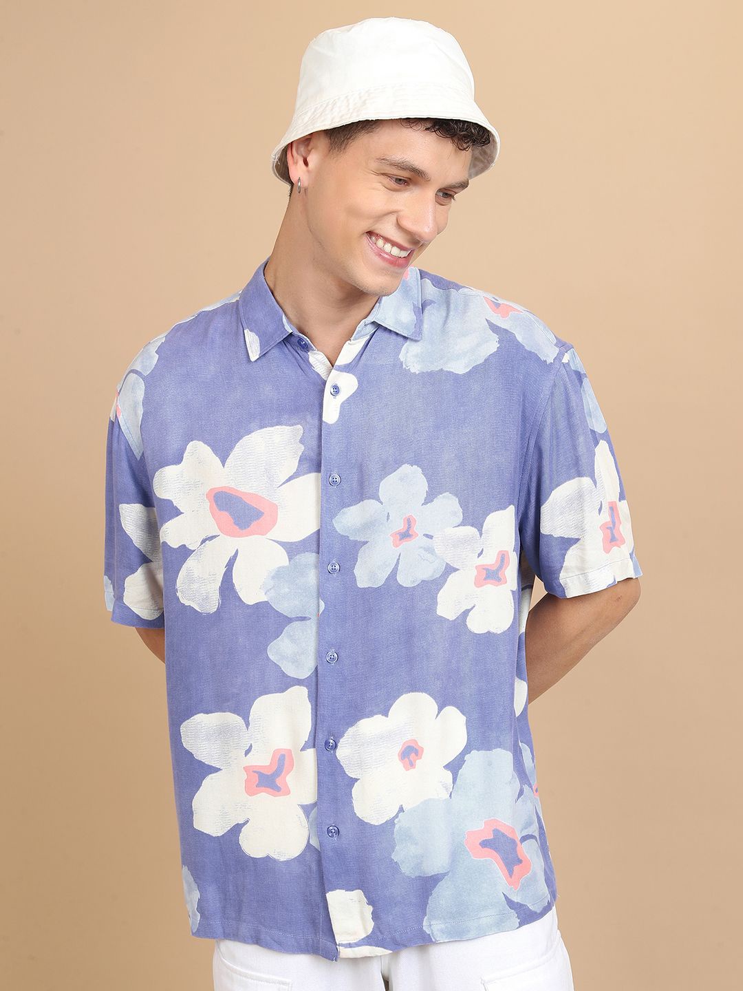 

HIGHLANDER Men Floral Oversized Shirt, Blue
