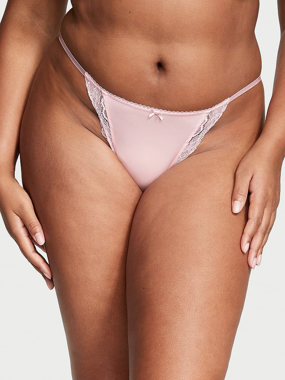 

Victoria's Secret Low-Rise Bikini Briefs 112299183MQ4, Pink