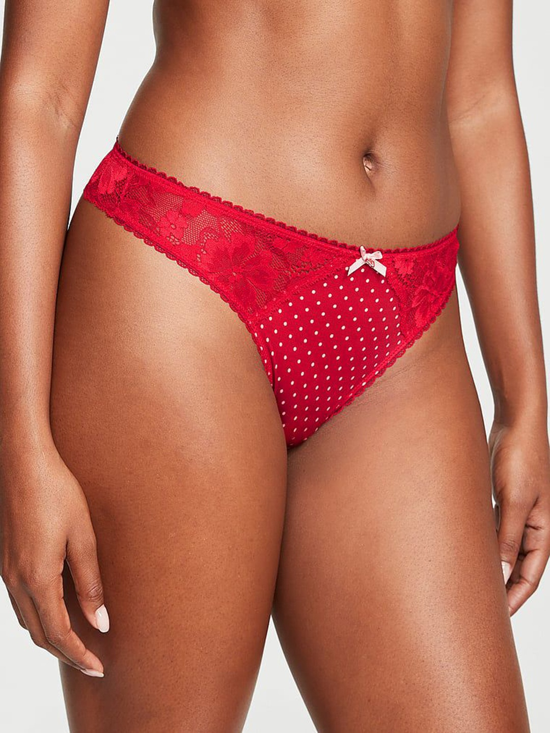 

Victoria's Secret Self Design Thongs Briefs 1122064464KQ, Red