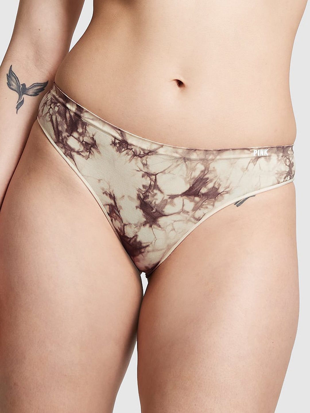 

Victoria's Secret Printed Seamless Thongs Briefs 1116360361AS, Cream