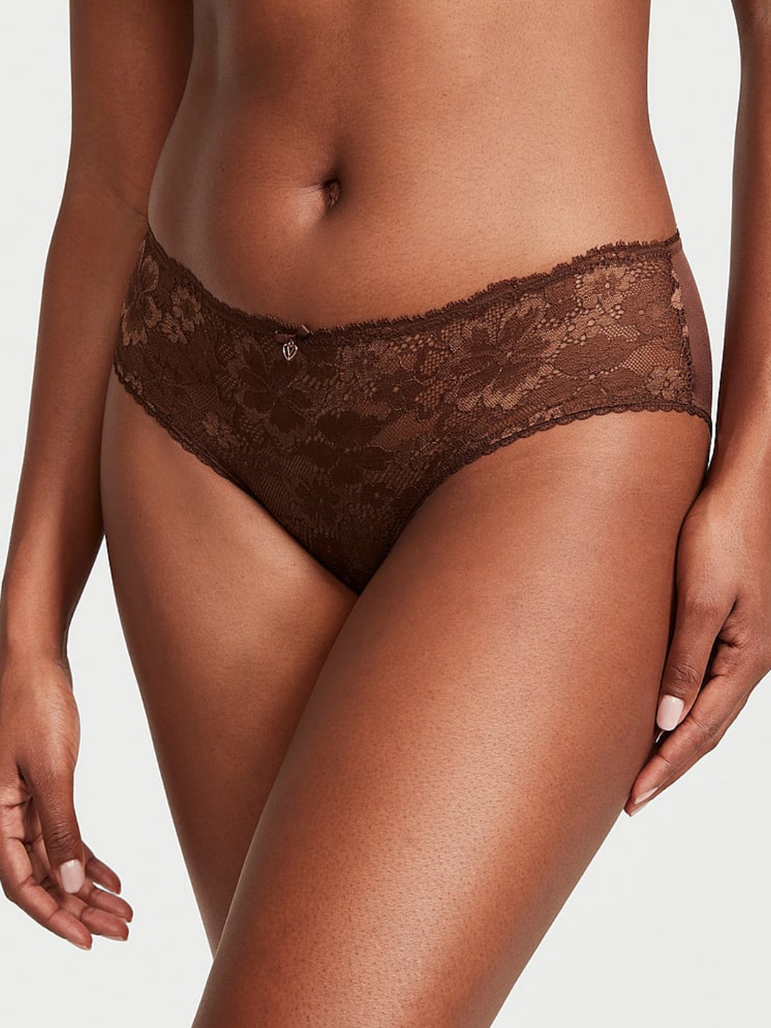 

Victoria's Secret Laced Thong Briefs 1122064033F6, Brown