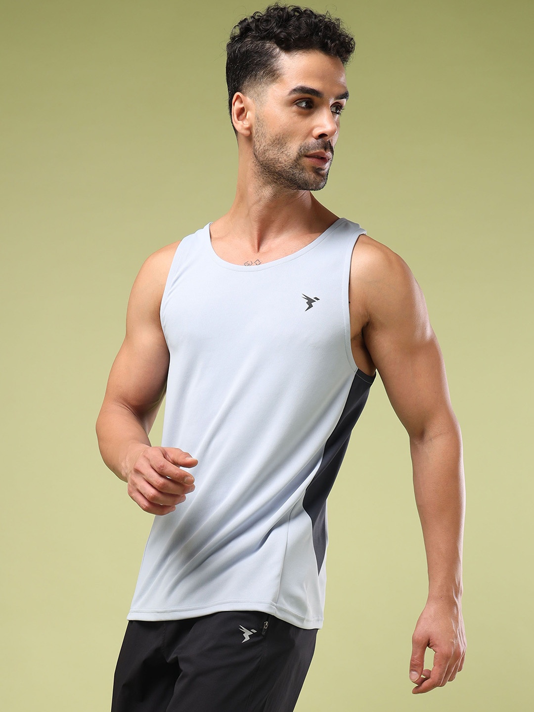 

Technosport Slim Fit Colourblocked Technocool+ Gym Vests, Blue